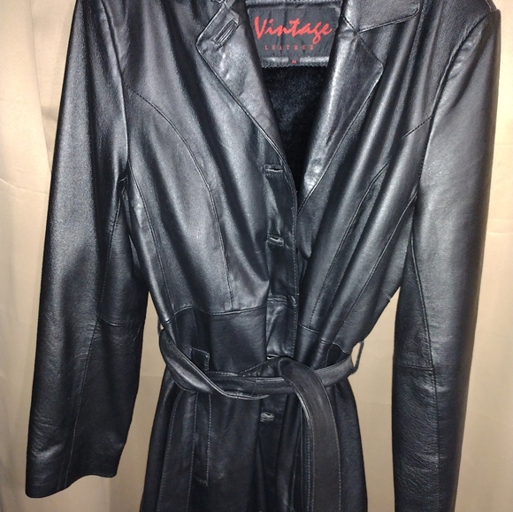 Black leather trench coat - Picture 5 of 9